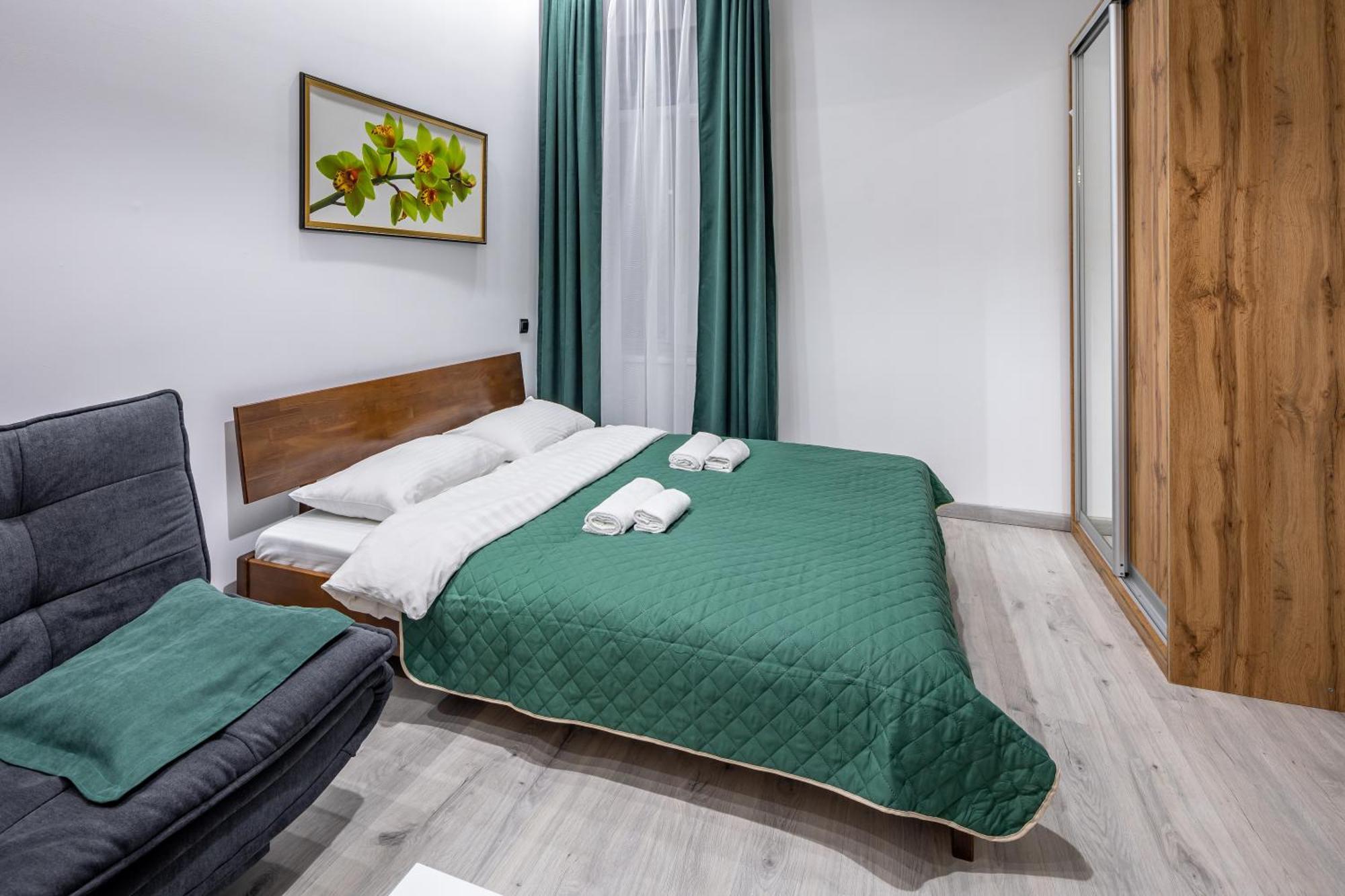Cozy Apartments Center Lviv Exterior photo